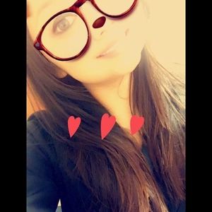 Meet your Posher, Tiff